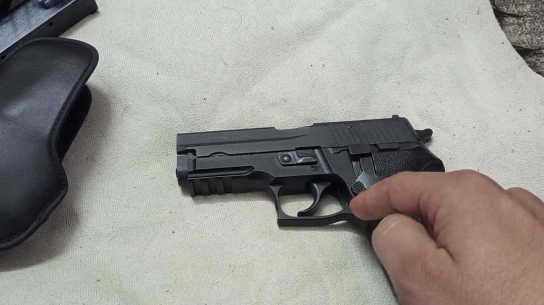 شرح عن سلاح المؤمن والغير مؤمن